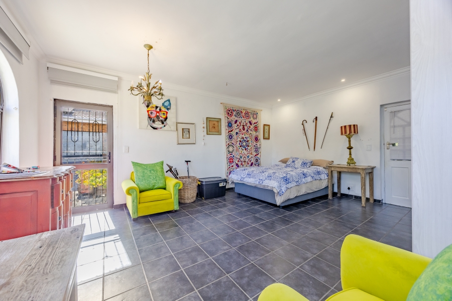 5 Bedroom Property for Sale in Flamingo Vlei Western Cape